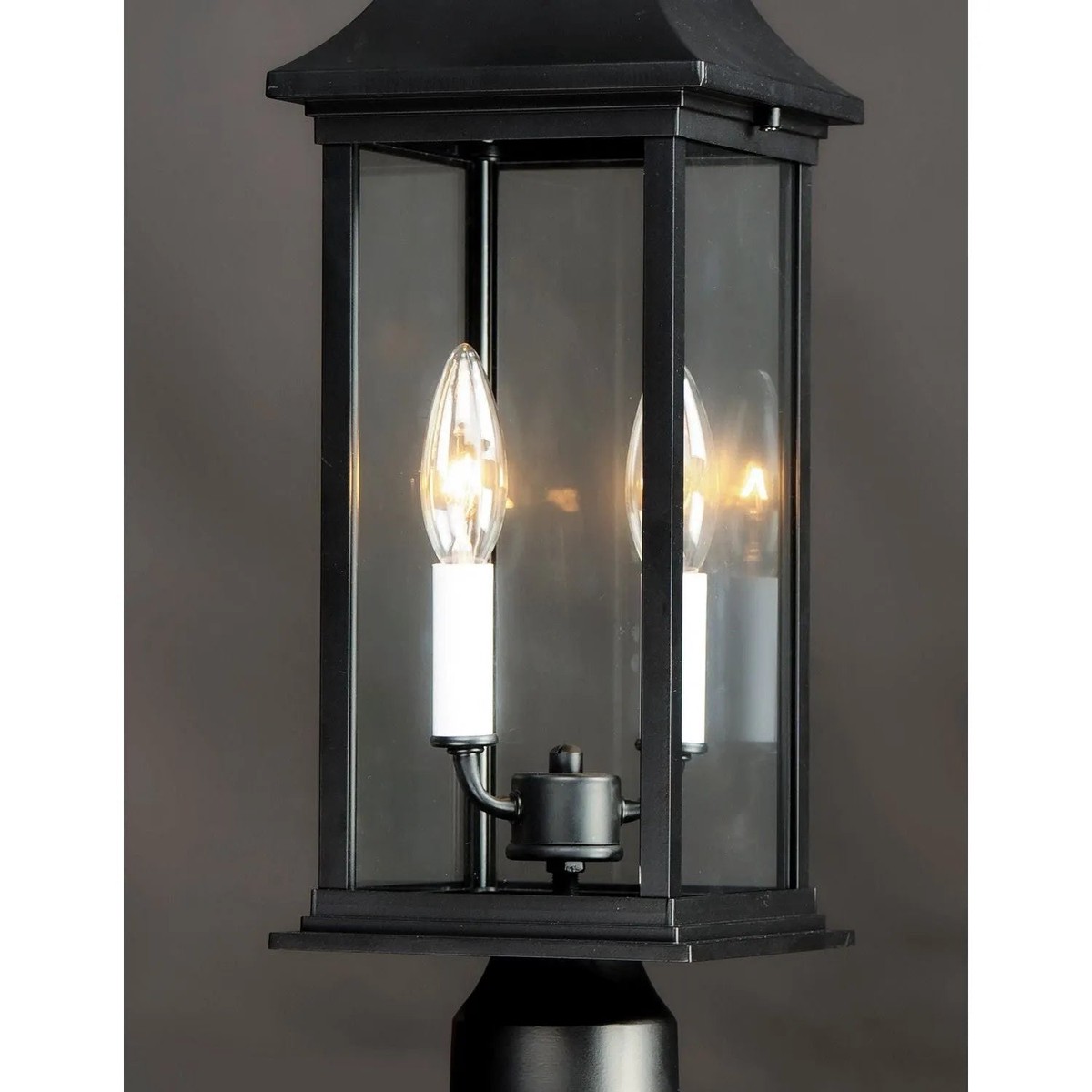 Vicksburg Outdoor Post Mount