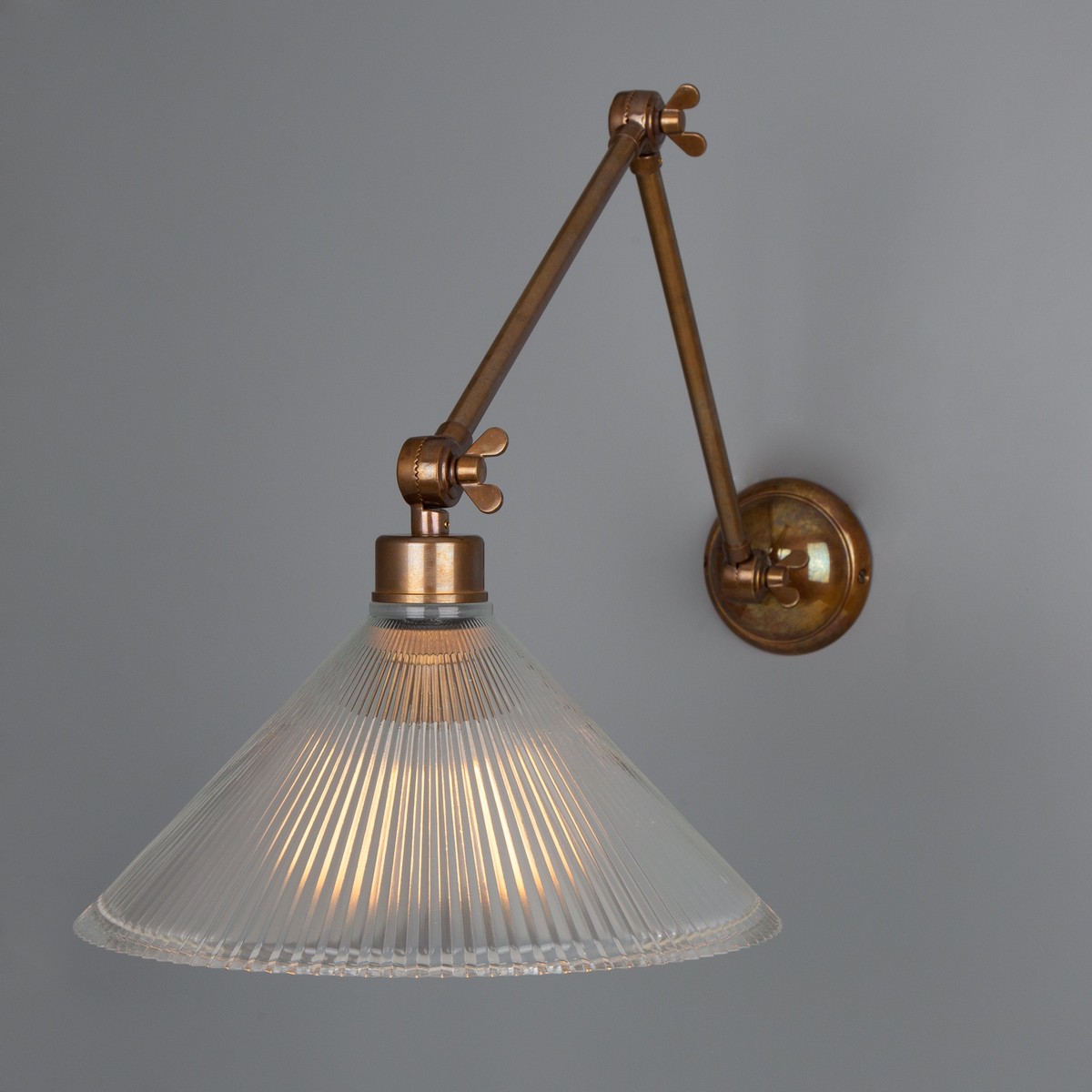 Rebell Adjustable Arm Wall Light
