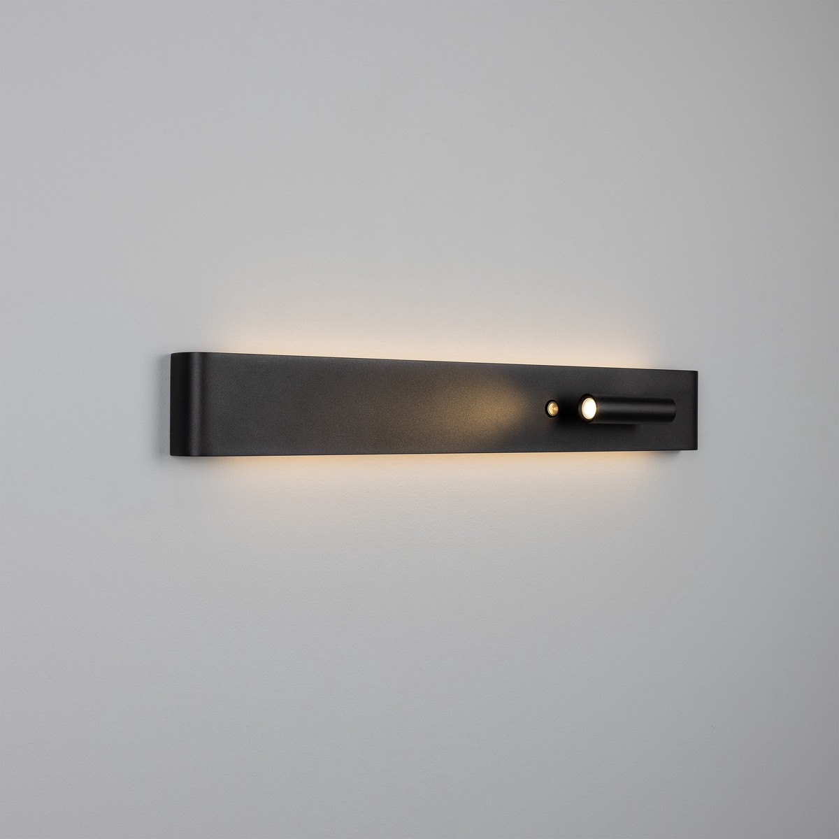 Mullan Lighting Richmond Wall Light