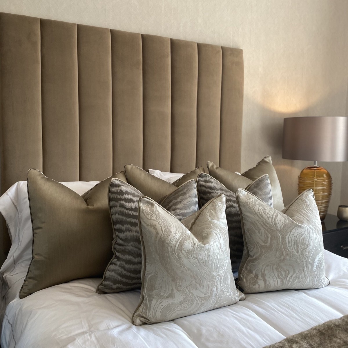 Hugo Cushion Set